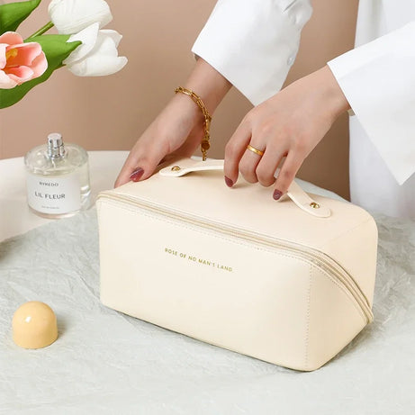 Large Capacity Cosmetic Bag Cosmetic Storage Bag PU Leather Portable Travel Toiletry Bag Women Cosmetic Bag Toiletries Organizer