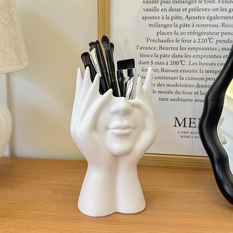 1PC Vinyl Figure Storage Holders Creative Human Body Art Styling Office Organizers Multifunctional Makeup Brush Holder