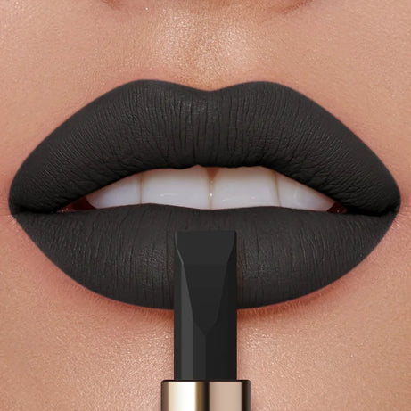 Matte silky velvet lipstick, durable, waterproof and sweat resistant, suitable for daily makeup, Valentine's Day to send female